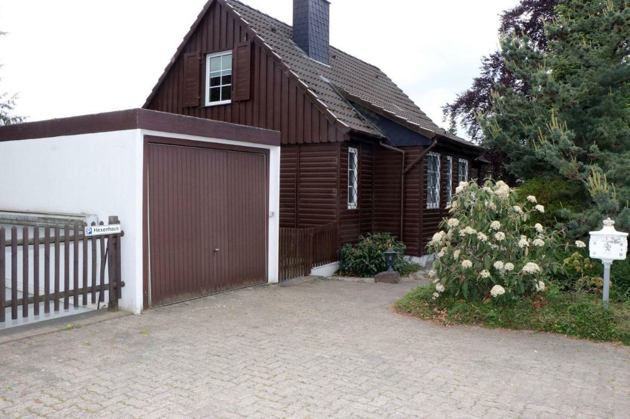 Hexenhaus Villa Neheim-Husten Exterior photo